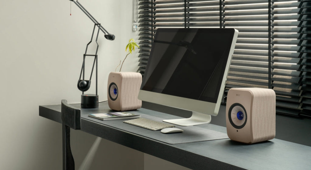 Quelles enceintes KEF choisir pour un petit espace de vie ?